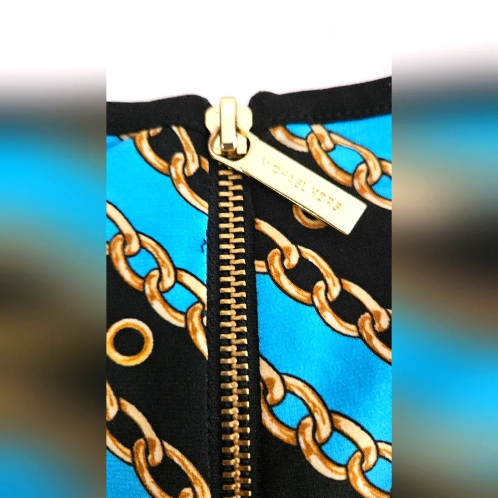 Michael Kors Womens Size Medium Short Sleeve Teal/Black & Chain Link Des…